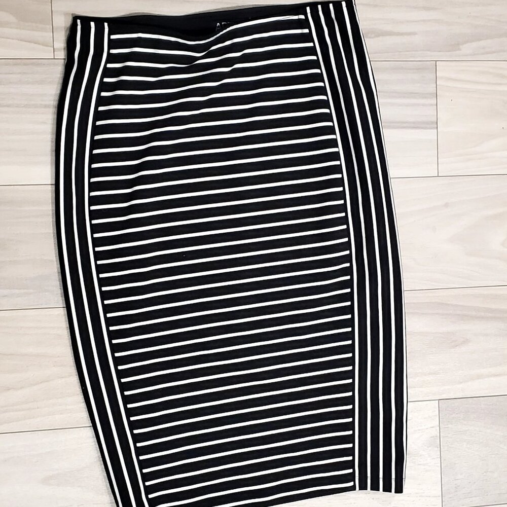 APT 9 Striped Pencil Skirt- Size M